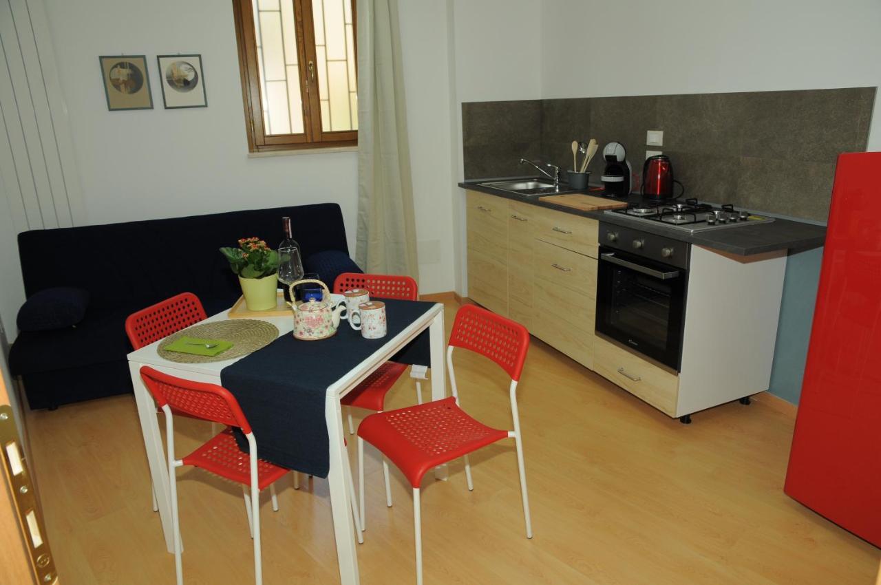 Appartement Al Piano Terra à Poggio Picenze Extérieur photo